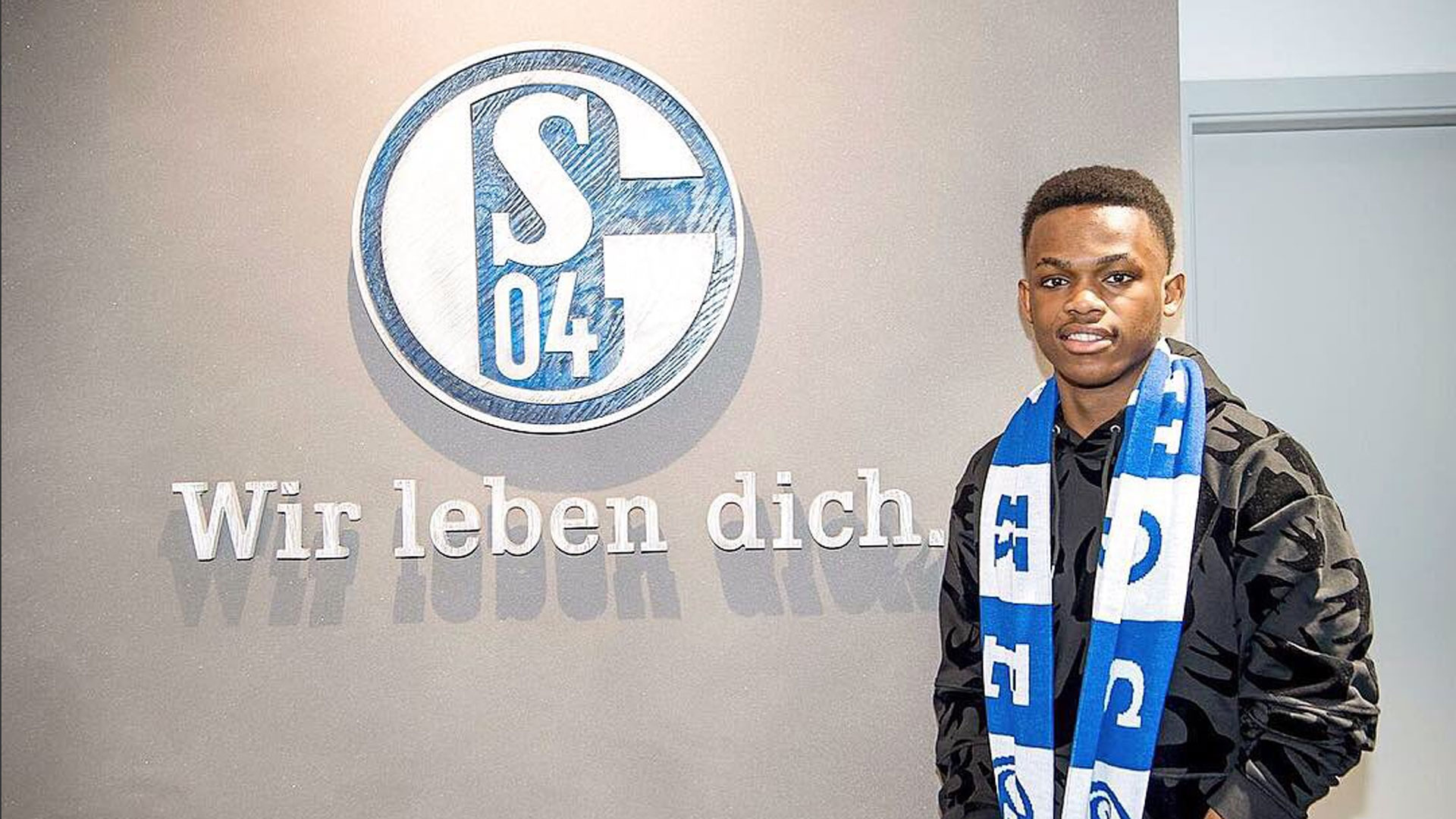 表现可谓 表现可谓