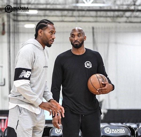 淘汰意甲两大豪门，荷甲05-06赛季以来首次两队晋级欧冠16强